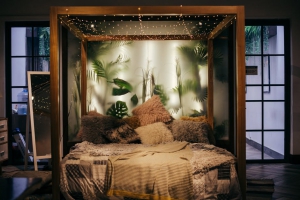 Super luxe bed